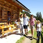 Thomanhof Farm stay *