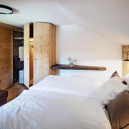 Thomanhof Chalet-appartement Κατάλυμα σε φάρμα