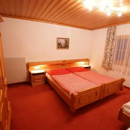 Thomanhof Chalet-appartement Κατάλυμα σε φάρμα Saalfelden